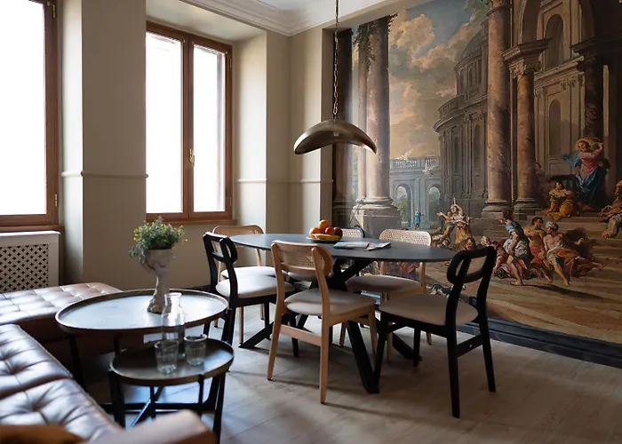 Apartment Center Iii *